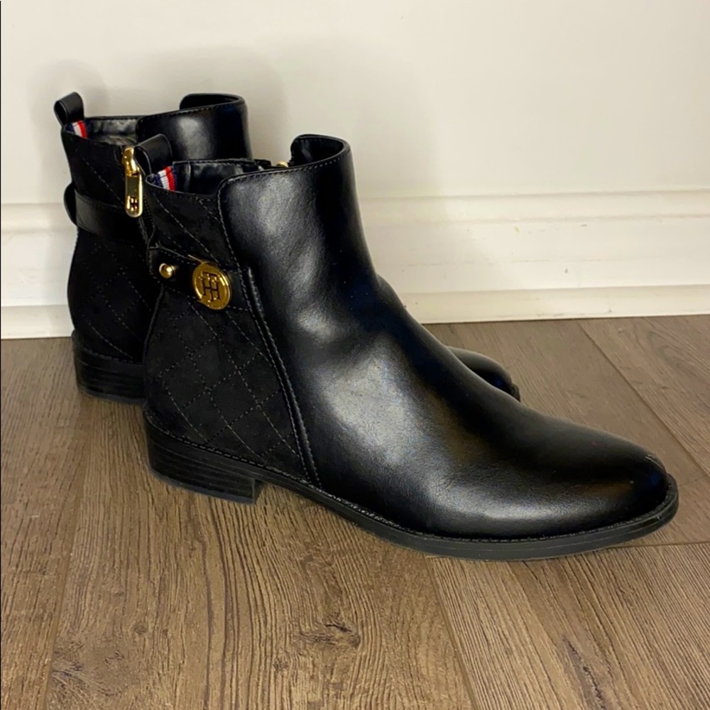 Tommy Hilfiger black boots